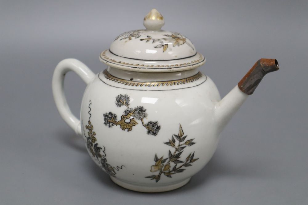 An 18th century Chinese export porcelain teapot, gilt and en grisaille painted with foliage, height 14cm (old repair to spout)